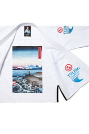 TYLER SURF