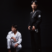 RVCA X VITAL COLLAB GI 2 (BLACK)