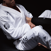 RVCA X VITAL COLLAB GI 2 (WHITE)