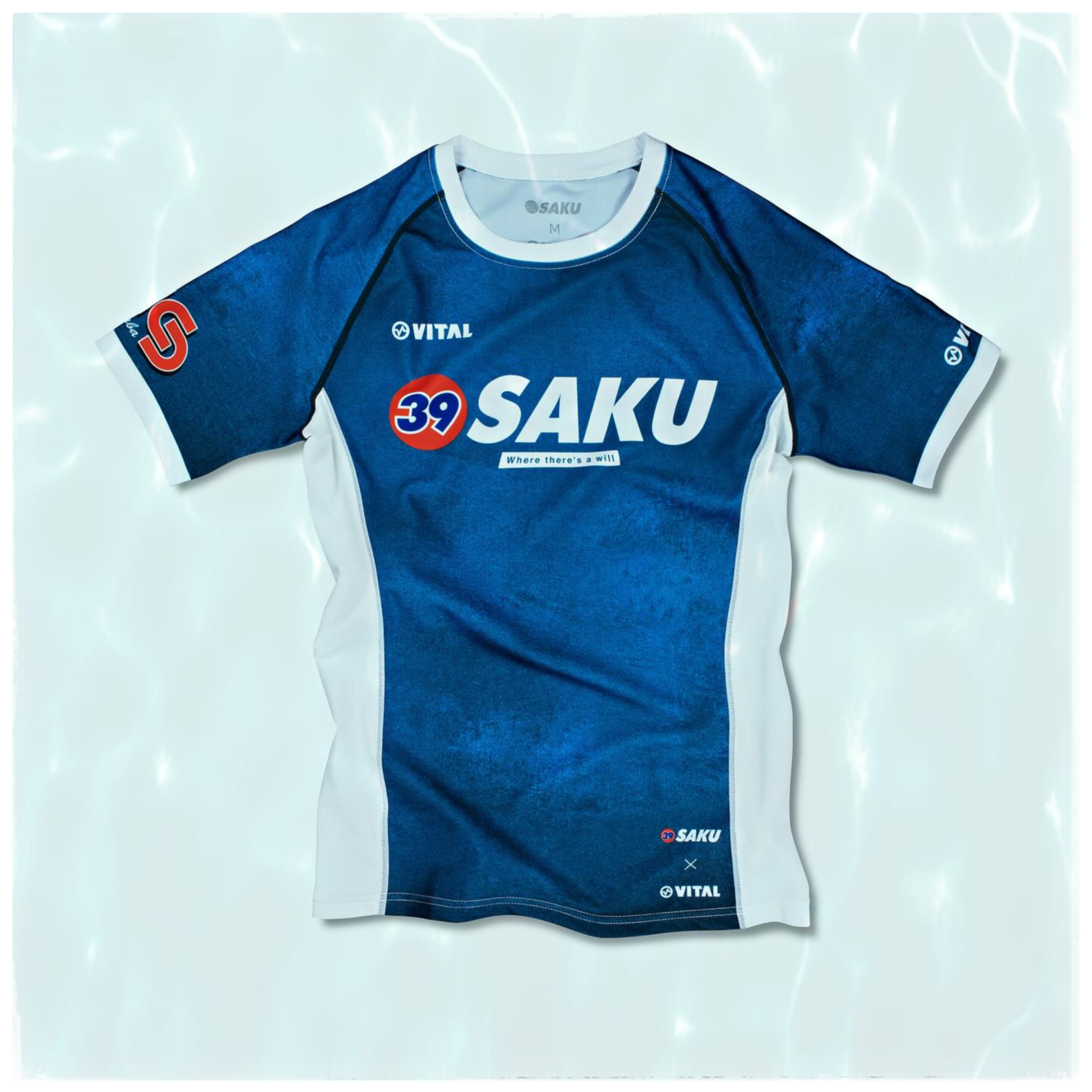 39 SAKU X VITAL RASH GUARD (BLUE)