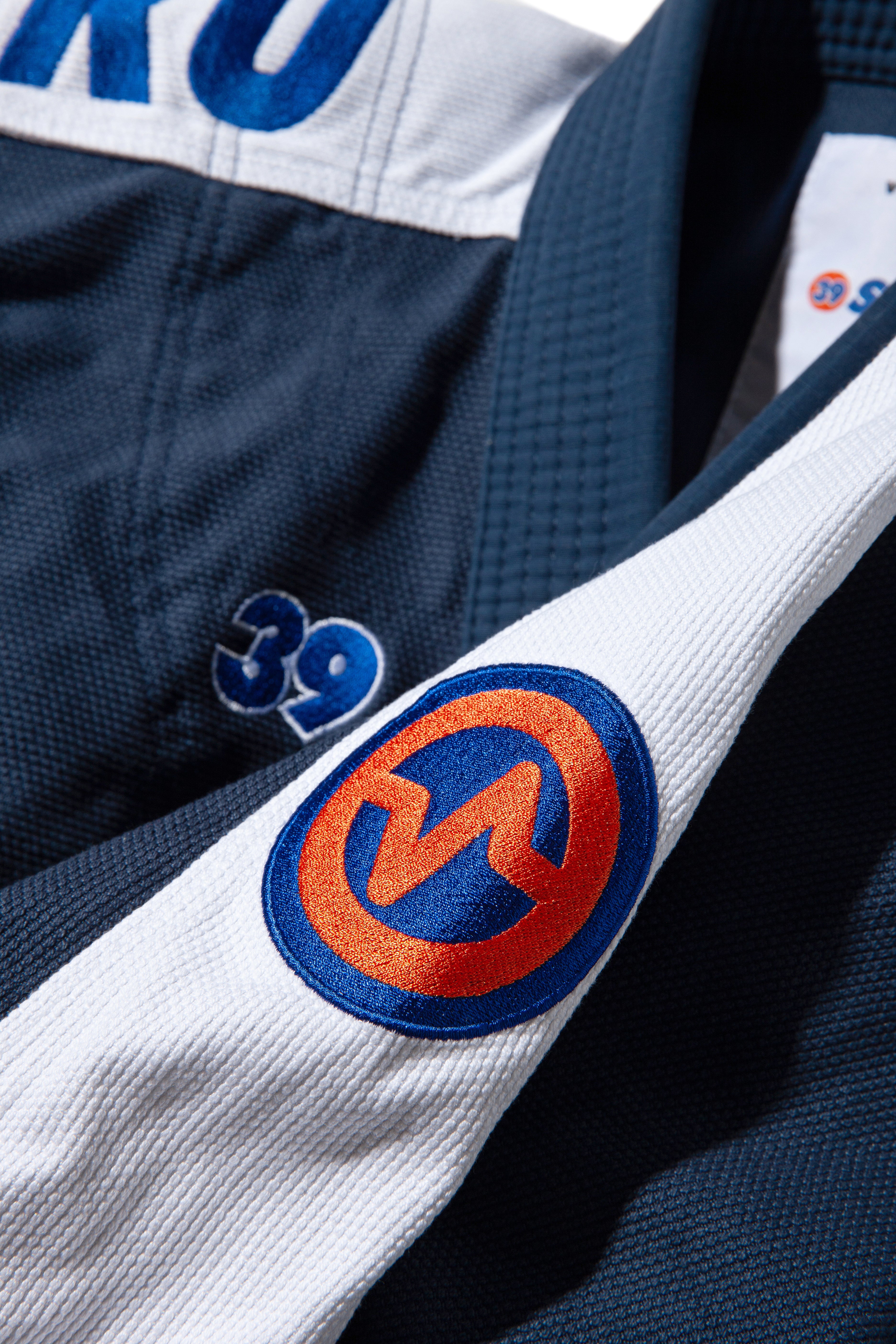 39 SAKU X VITAL COLLAB GI (NAVY)