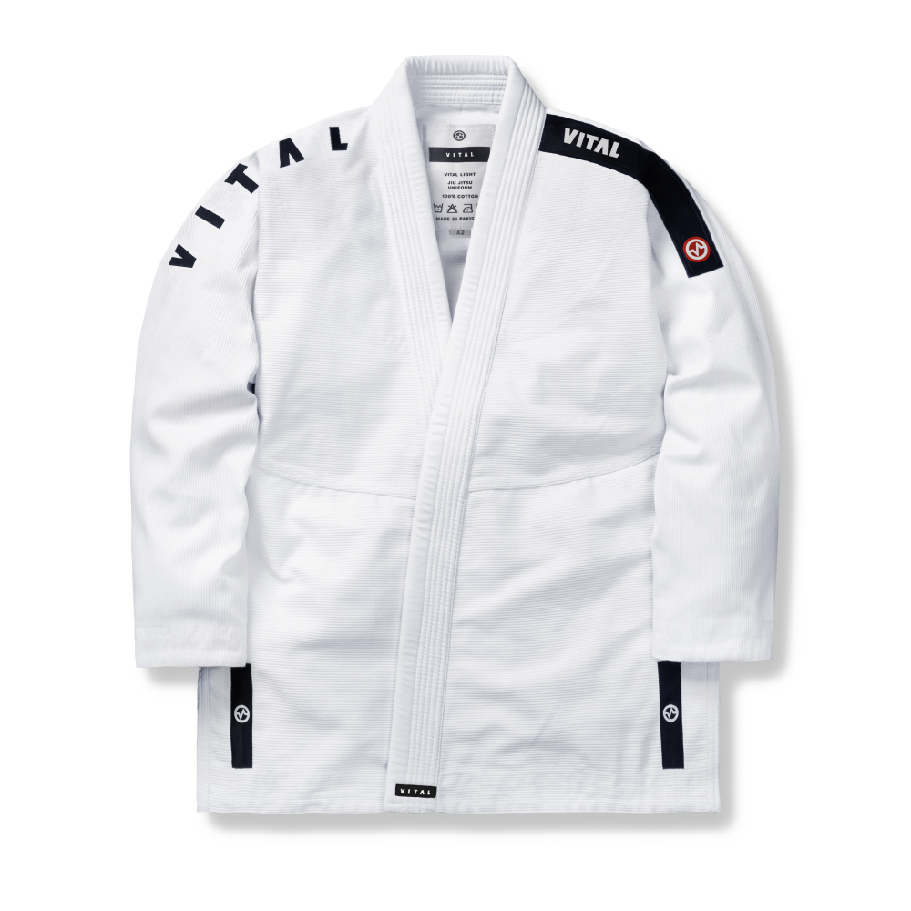 VITALLIGHTWHITE-JACKET.png